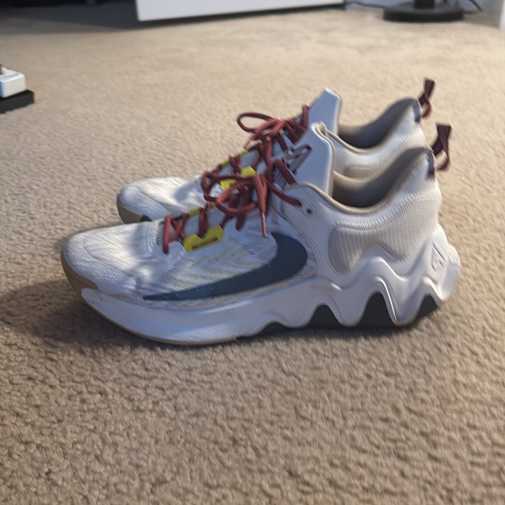 Nike Giannis Immortality 2 'Sail Rattan'